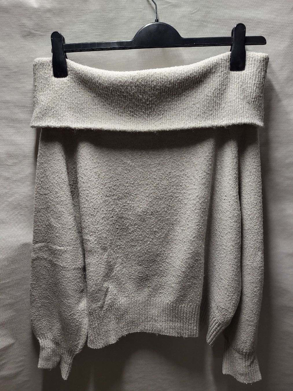 H&M Pullover & Sweatshirts: Pull d'hiver oversize beige crème, taille L/XL - douillet – Gebraucht aus Martigny-Croix von barbamama1977 4