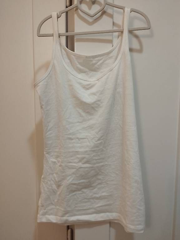 T-Shirts: 6 Shirts Grösse XS/S – Gebraucht aus Bern von BoogiewoogieX 4