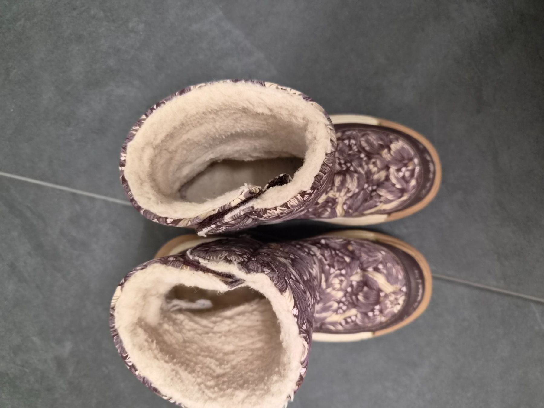 Scarpe per ragazze: Winterstiefel von Weat, Gr. 31 – Usato da Basel venduto da Misoppe 2