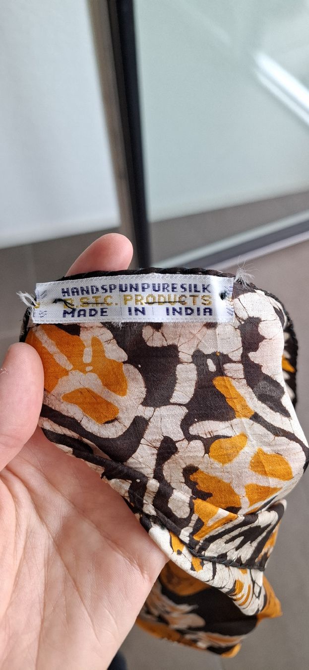 Foulard & Sciarpe: Seidentuch handarbeit 100% Seide – Usato da Mellingen venduto da lathei 1