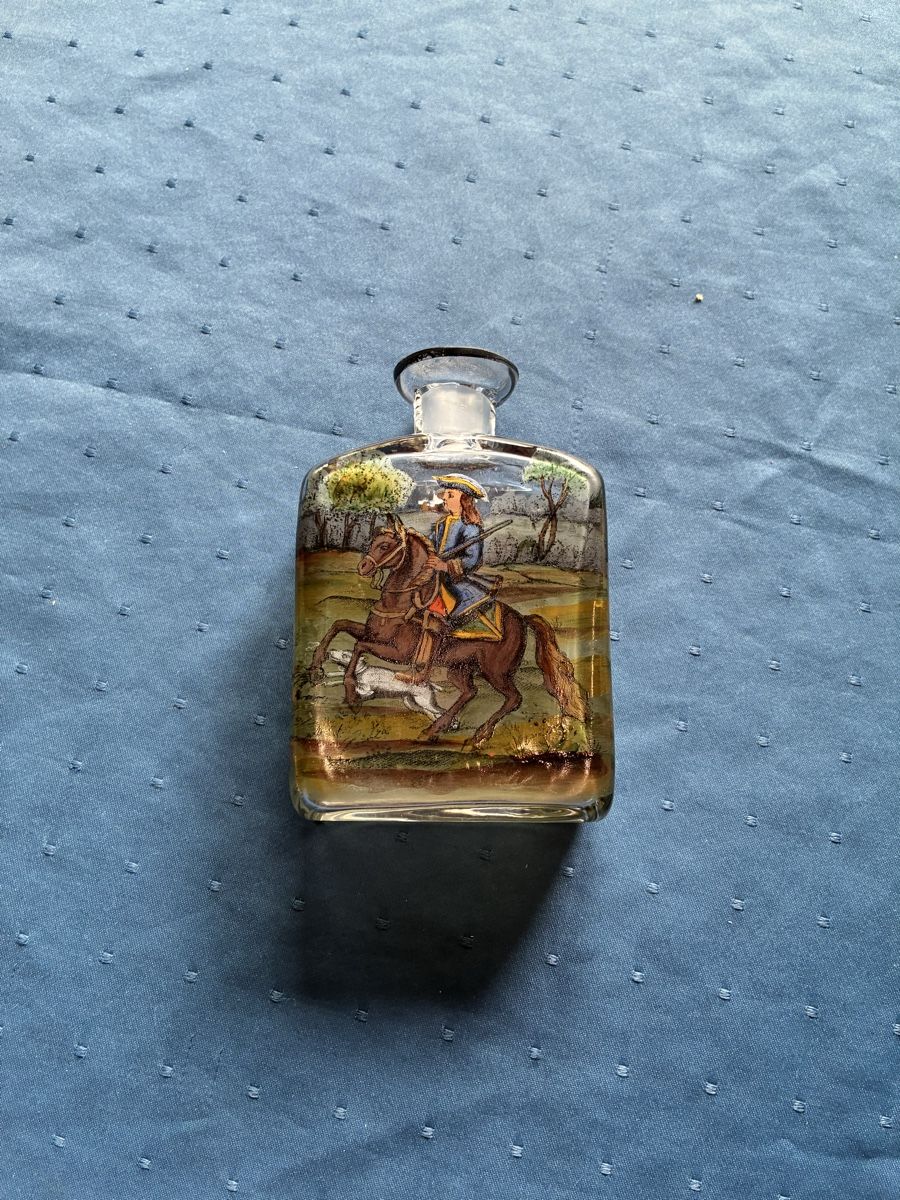 Caraffe: Antike Schnapsflasche mit 4 Gläschen und kleiner Flasche – Usato da Dornach venduto da Rosengarten 3