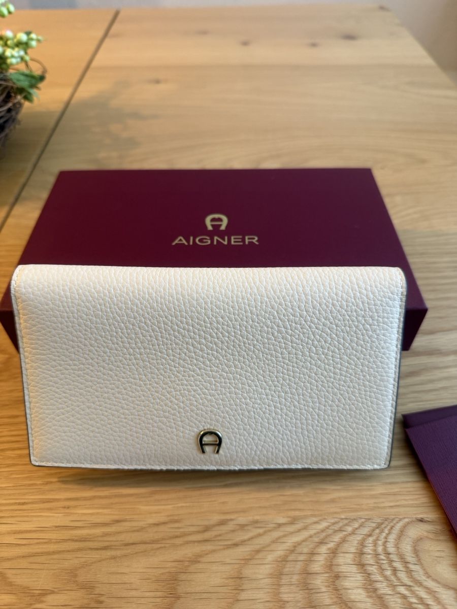 Aigner Portamonete: Aigner Geldbörse Neu! – Nuovo e nell'imballaggio originale da Thun venduto da Vesna27