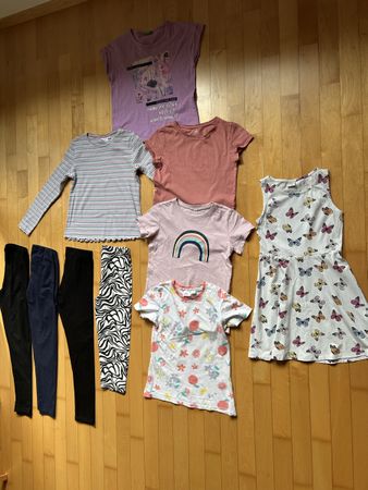 Für Girls: 4 Leggins + 5 Shirts + 1 Kleid, Gr. 146/152