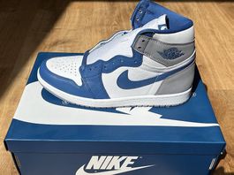 Nike Jordan 1 High OG True Blue / 45 / NEU / Sneaker