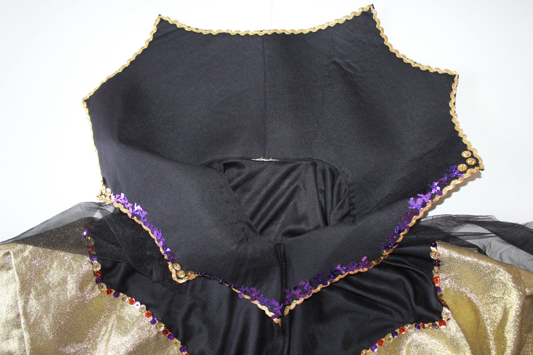 Costumes: Costume sorcière - vampire / Hexe - Vampir t. M – D'occasion à Peseux par CoolShoping 6