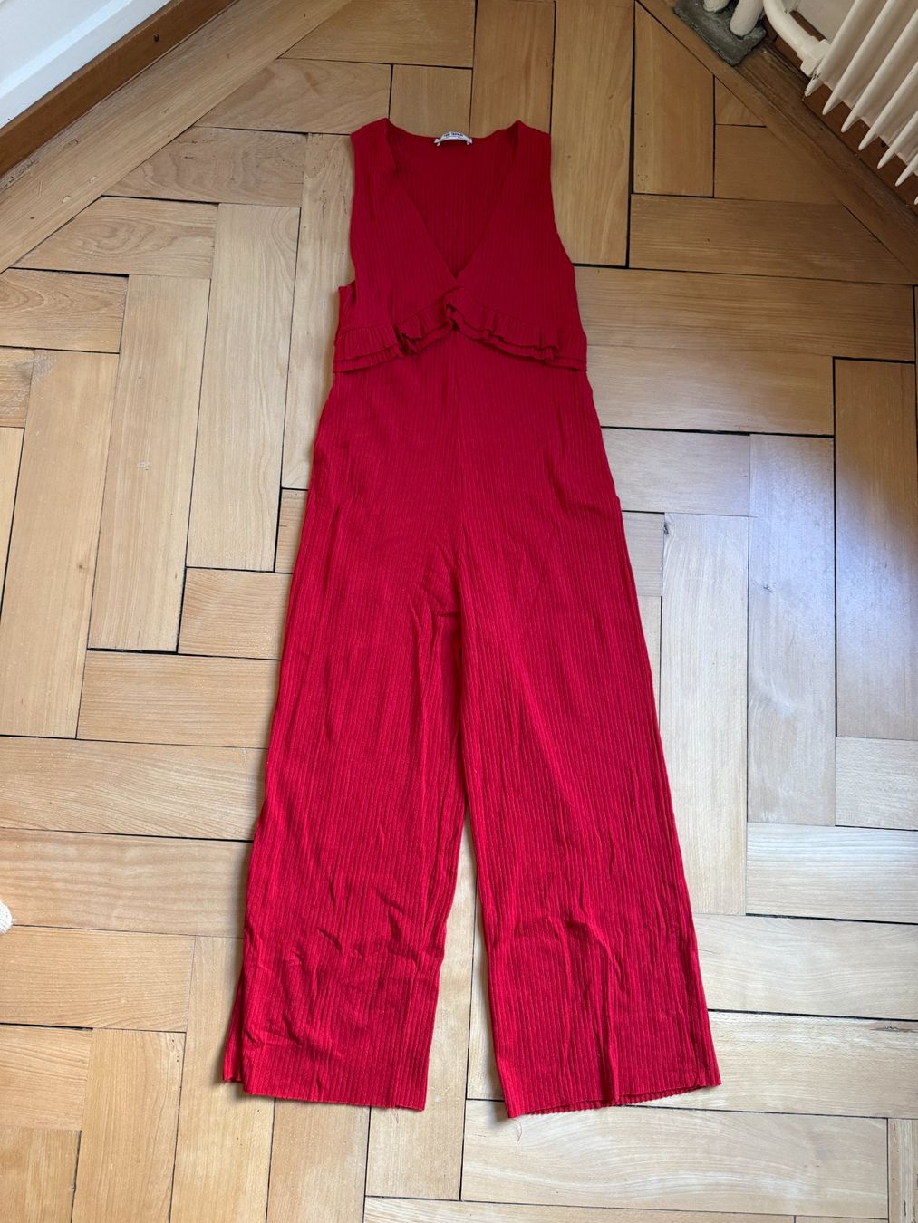 Zara Jumpsuits: ZARA - Jumpsuit rot gestreift S – D'occasion à Zürich par Diazaio