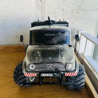 RC Unimog Carson Monstertruck mit Fernsteuerung gebraucht