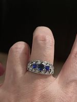 Jolie Bague vintage 56 pierres zircons bleues  liquidation