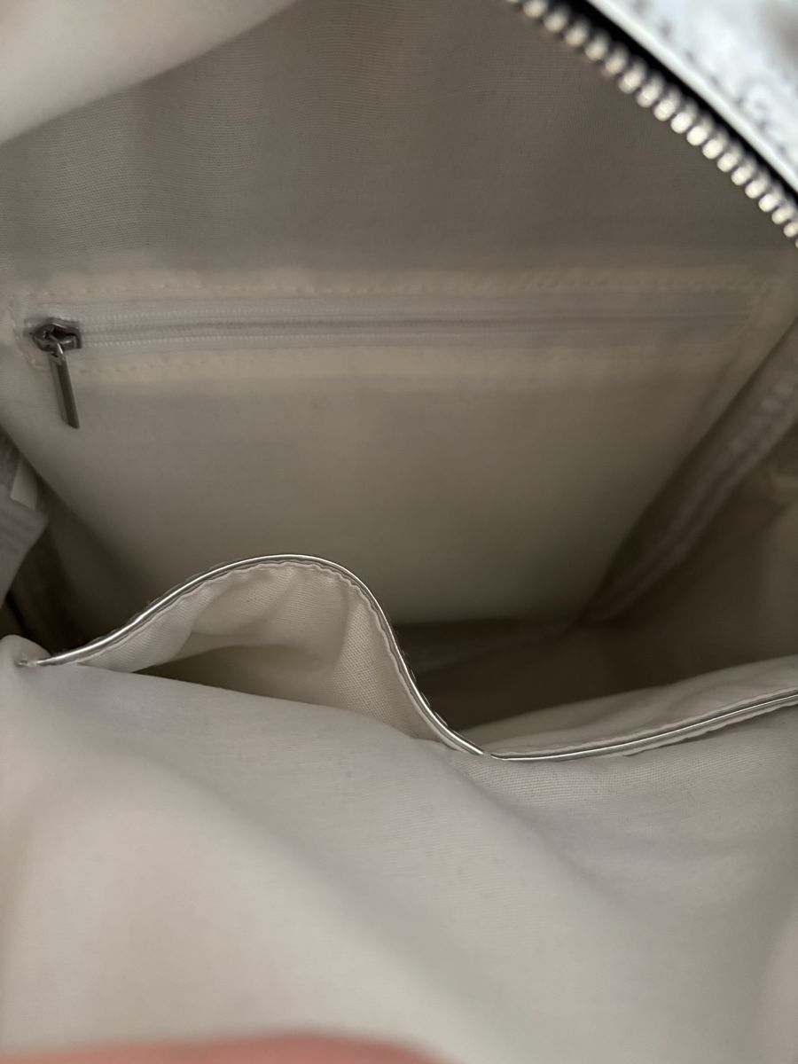 Rucksäcke: Rucksack Silber – Neu (gemäss Beschreibung) aus Bülach von kittygismo 2