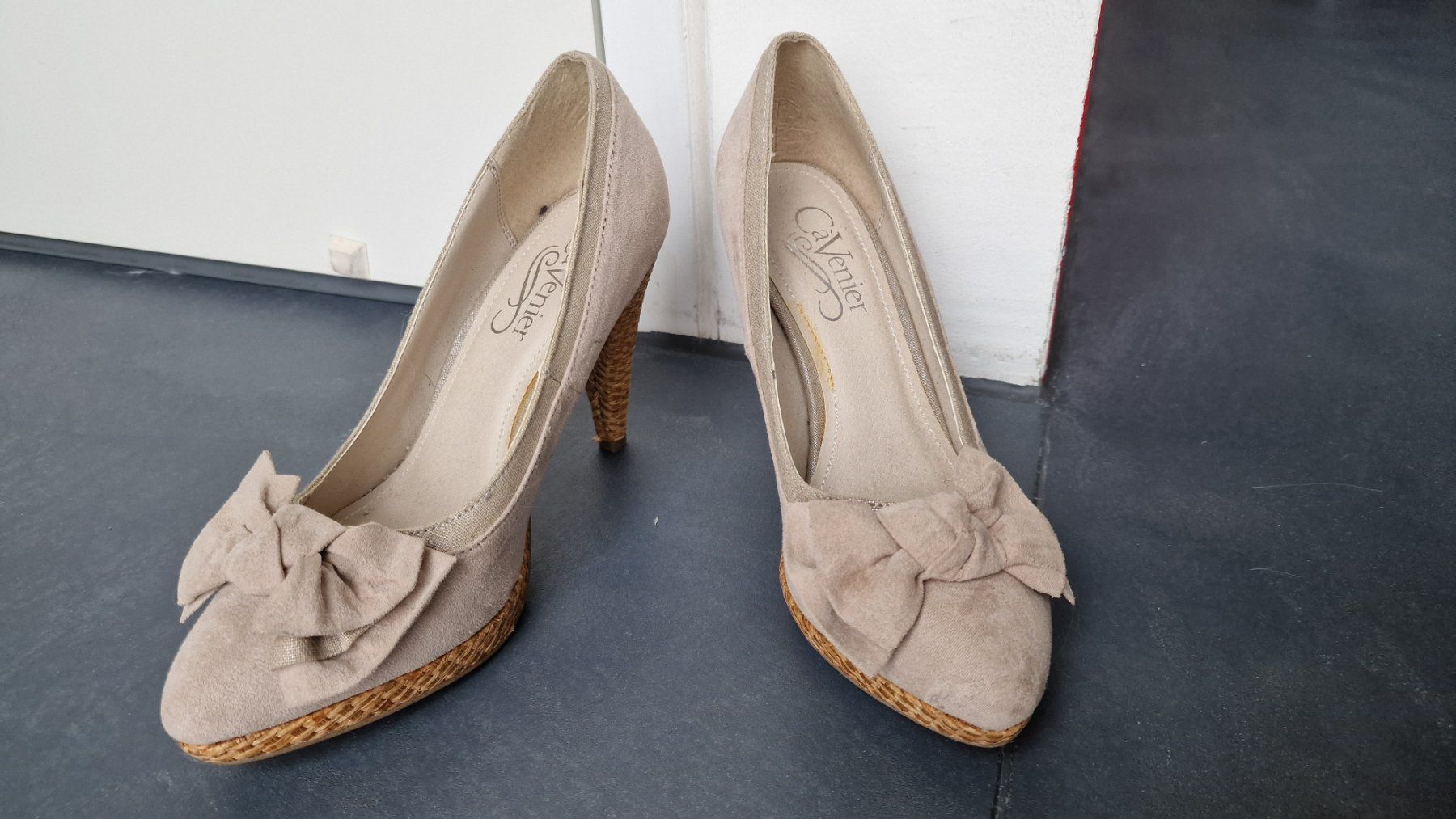 Chaussures femmes: Pumps, Gr. 38 – Neuf (Voir description) à Rütihof par tweedy123 3