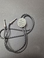 5) Bolo-Tie Westernkrawatte Keltischer Knoten Silber Neu