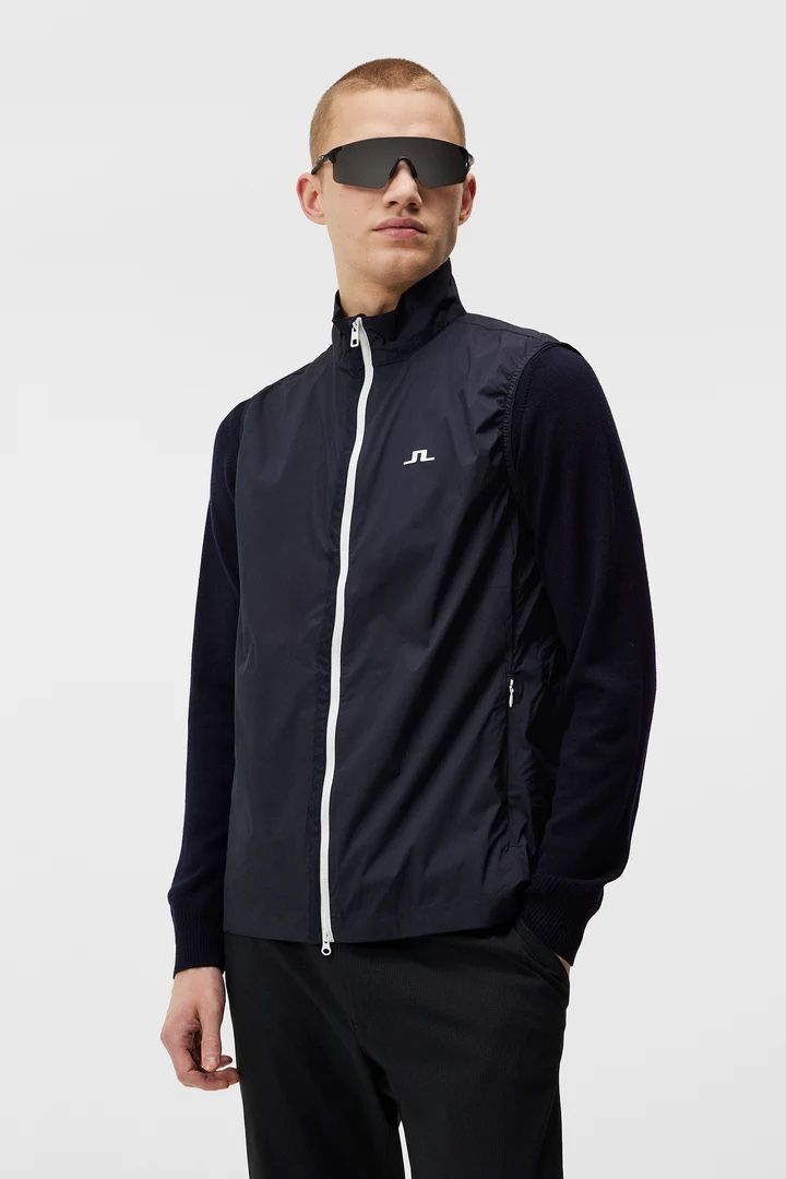 Lindeberg Giacche: J.LINDEBERG Ash Light Packable Vest Navy - Orginalpreis 150. – Nuovo e nell'imballaggio originale da Zürich venduto da luxuryoutlet1 7