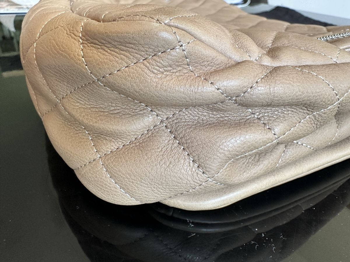 Chanel Borse da donna: Chanel quilted bag, beige – Usato da Zürich venduto da Gabriela01111115 2
