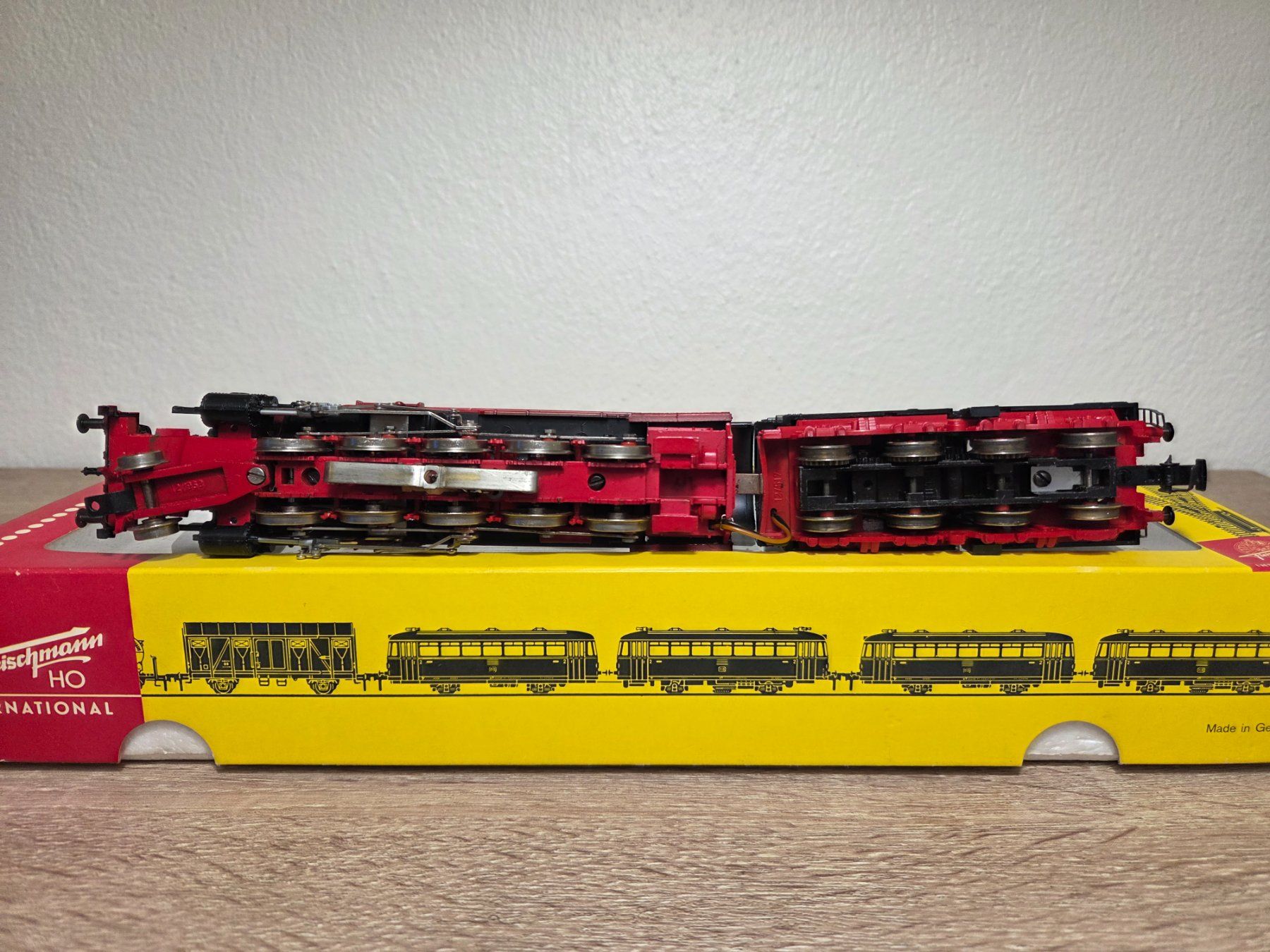 Fleischmann Modellini di ferrovie: Fleischmann 4363 Dampflok BR 50 DB H0 – Usato da St-Aubin-Sauges venduto da Lo_Go 5