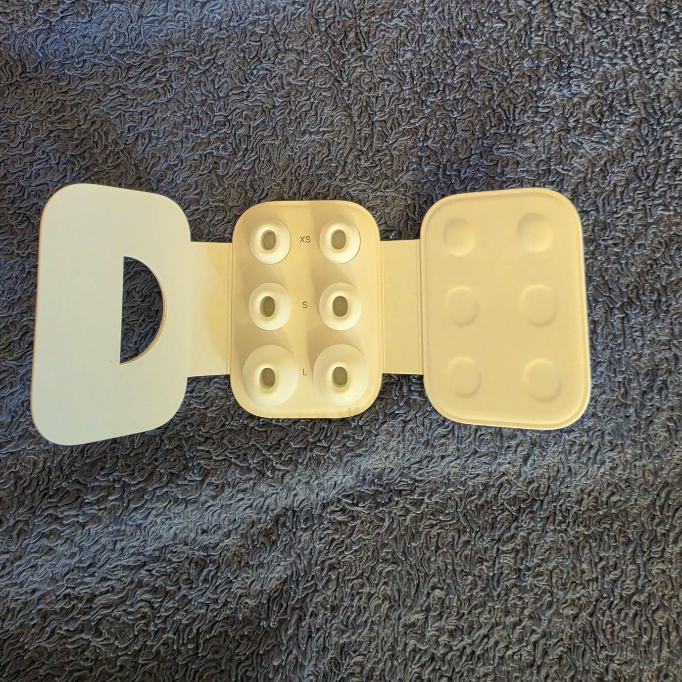 Apple Cuffie: AirPods Pro 2. Gen und Apple Care+ – Usato da Fehraltorf venduto da shiilaa.hoot 6