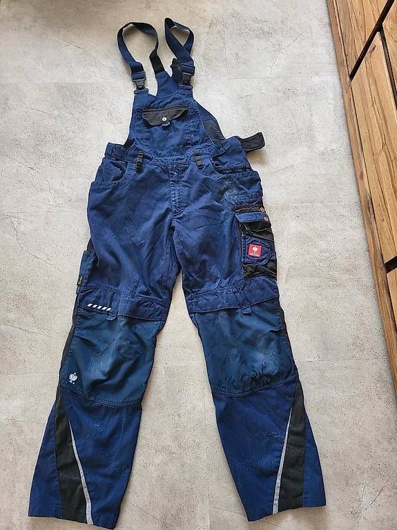 Engelbert Strauss Hosen: Latzhose "Engelbert Strauss Motion" Gr.50 – Gebraucht aus Safnern von Seeland-123