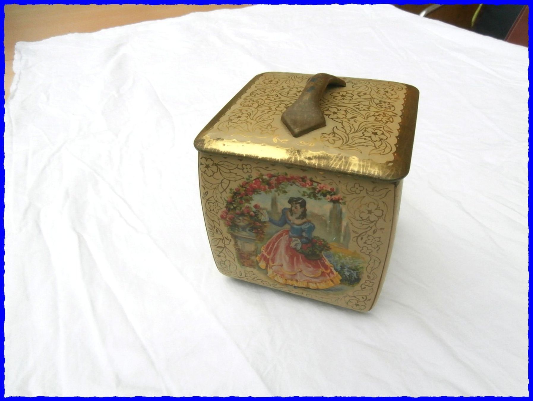 Barattoli: alte Blechdose "CEYLON D`OR" - Tee-Import G.Beutter AG, Bern – Usato da Worblaufen venduto da Re_mo81