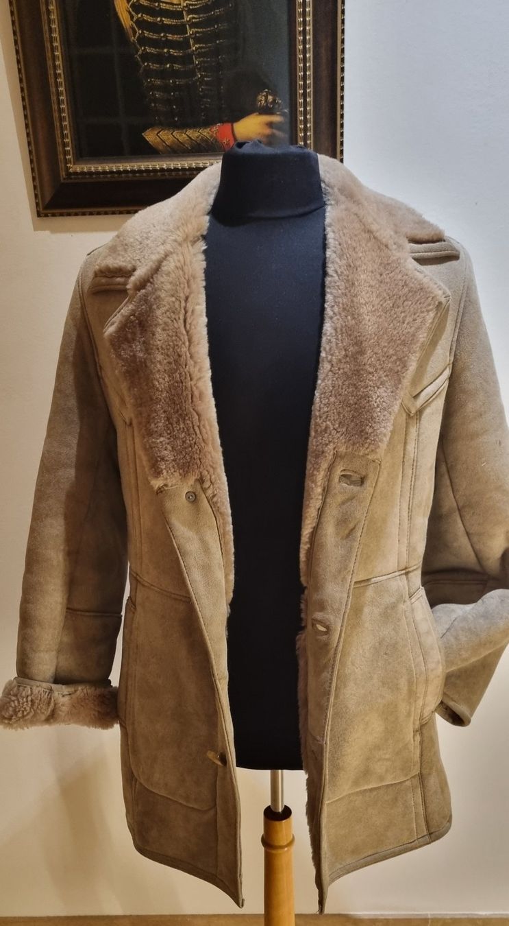 Cappotti: Manteau en mouton retourné – Usato da Borex venduto da mab_28bf 1