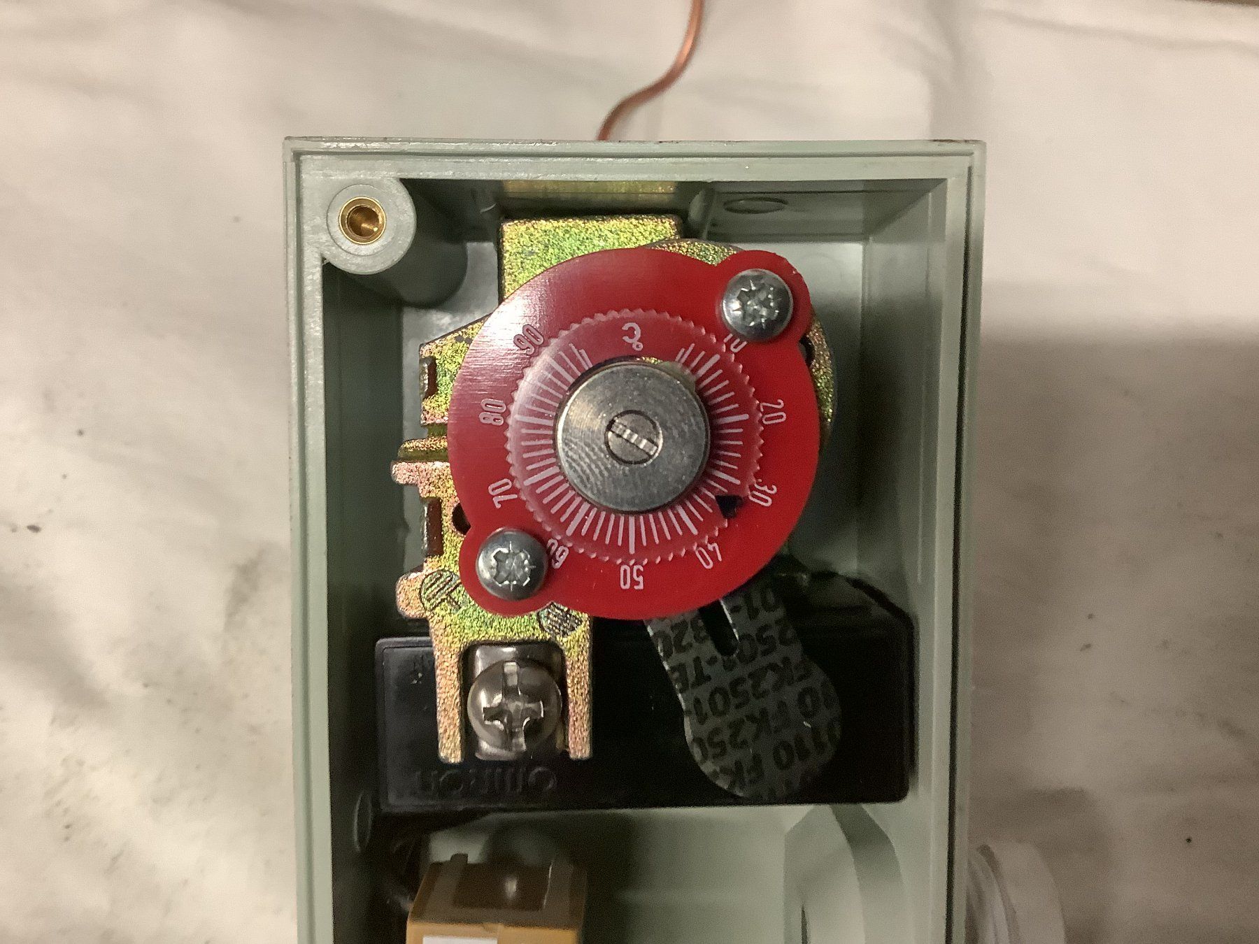 Altro in Utensili da giardino: THERMOSTAT TRAFAG – Usato da Glarus venduto da Mdelphi 7