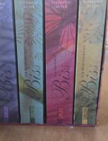 Stephanie Meyer Biss Buchbox mit 4 Teilen - Neuwertig