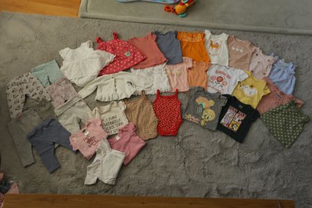 Babykleiderpaket Mädchen Sommer, 32-teilig, Gr. 62/68