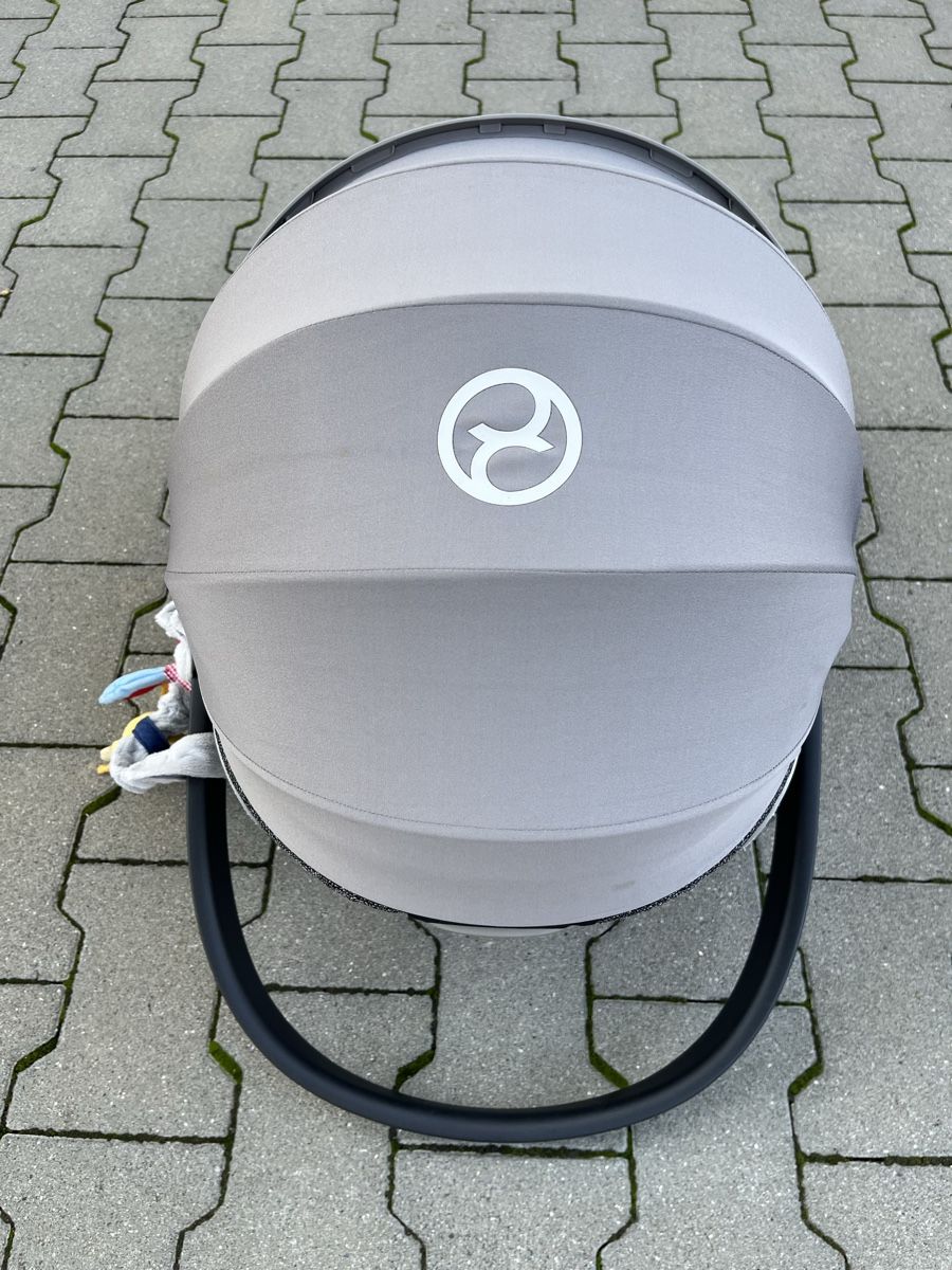 Cybex Seggiolini per auto: Cybex Cloud Z-i-Size Platinum Plus Kindersitz Grau – Usato da Dietikon venduto da Italtino 3