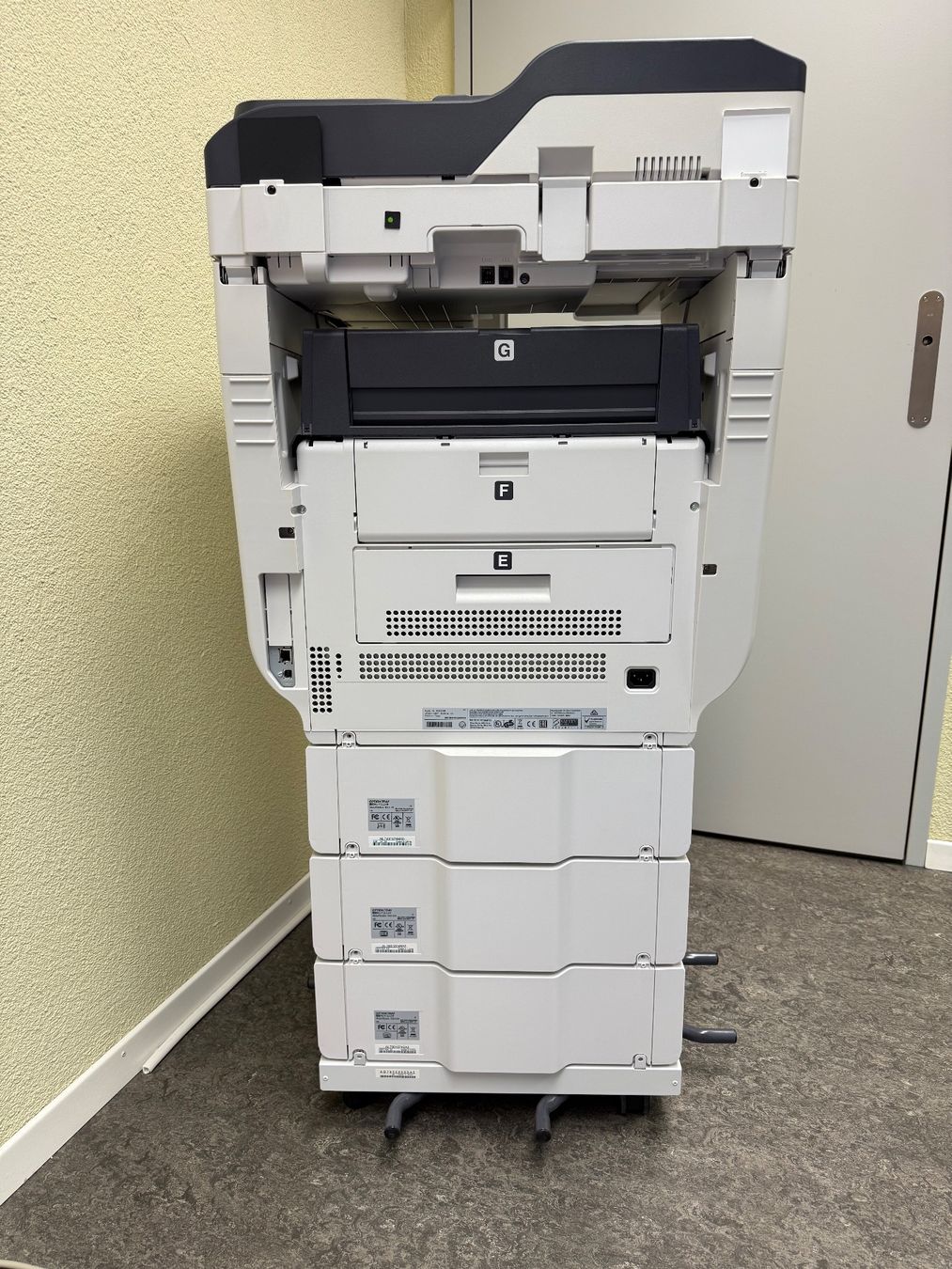 Oki Stampanti: OKI Multifunktionsdrucker MC853 A4 - A3 in gutem Zustand – Usato da Rebstein venduto da Houwi 3