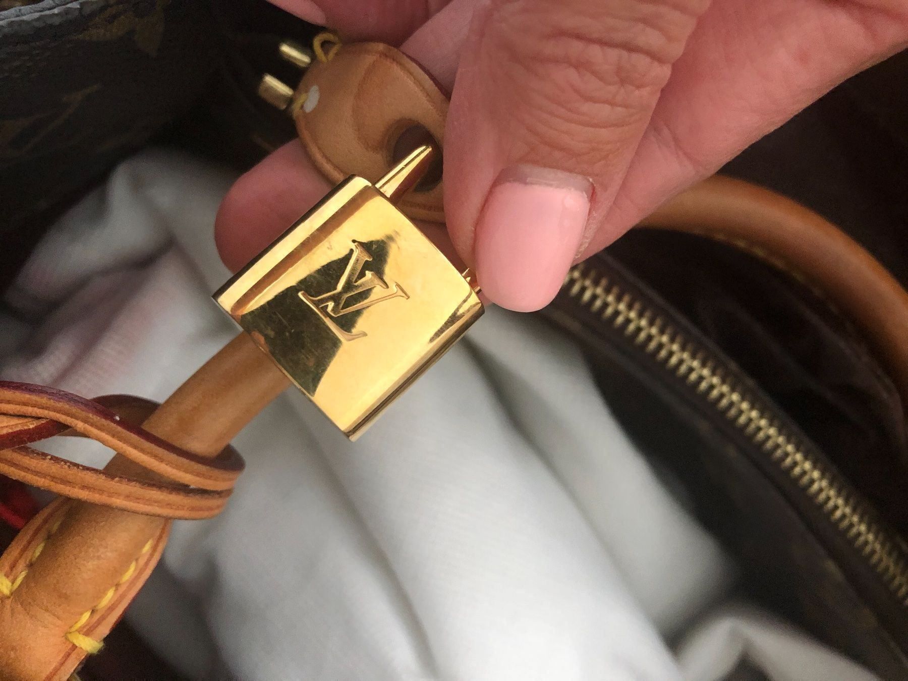Louis Vuitton Borse da donna: Louis Vuitton Bag / Tasche – Usato da Zürich venduto da bensa02 4