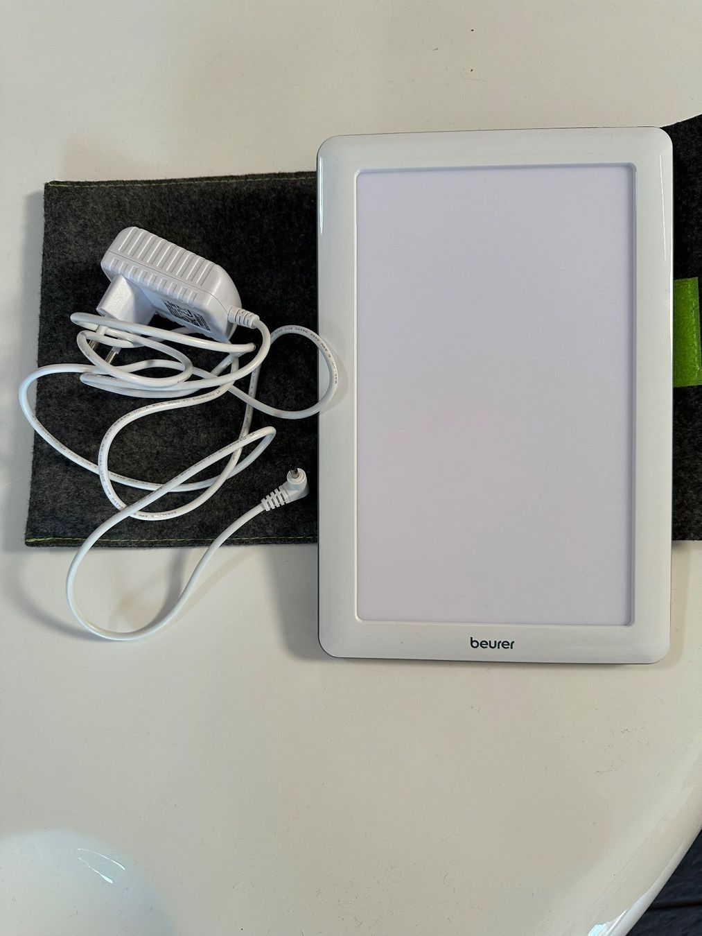 Beurer Lampade: Beurer lampe de luminothérapie TL30 – Nuovo (secondo la descrizione) da Corjolens venduto da met_ry9j