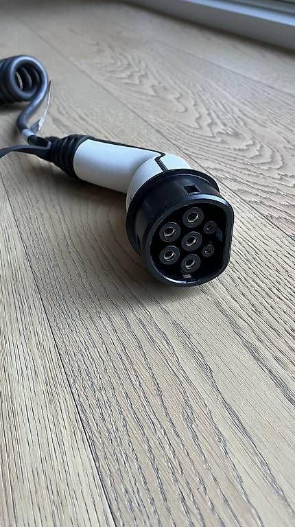 Kabel: Ladekabel Typ 2 für Elektroauto – Gebraucht aus Bremgarten AG von paninaro282 2