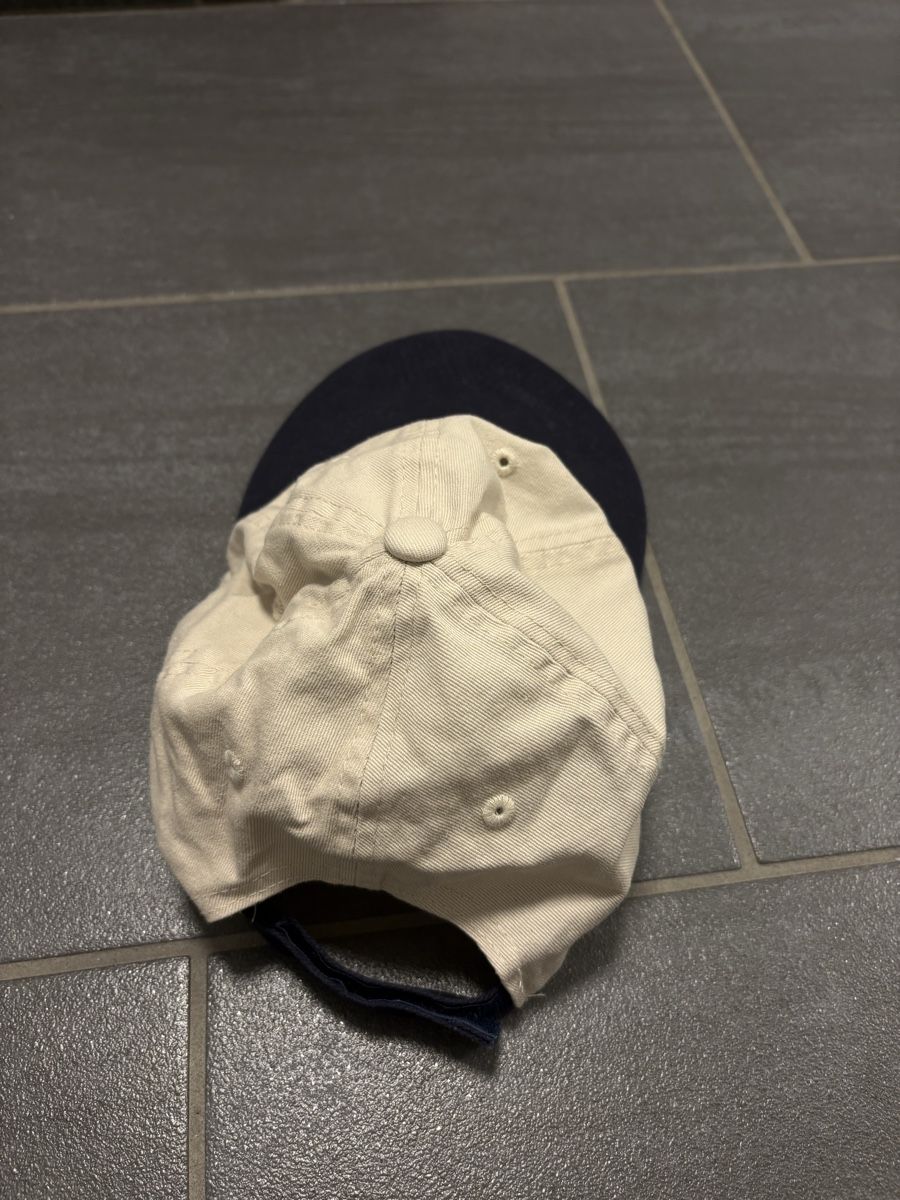 Copricapi, berretti & cappellini: Vintage Surf Style Cap – Usato da Rümlang venduto da svent 3