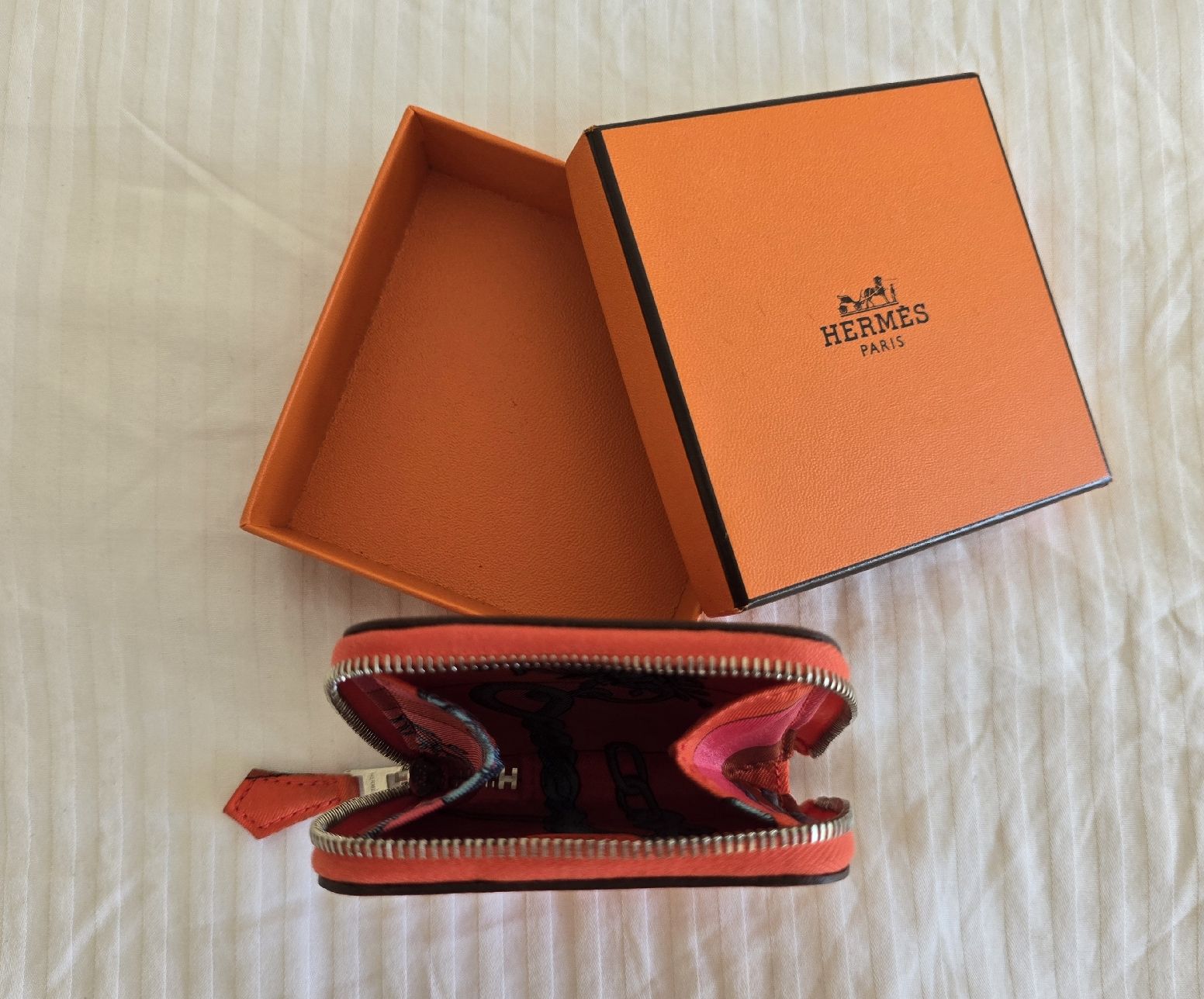 Hermès Portafogli: kleines Portemonnaie von Hermes – Nuovo e nell'imballaggio originale da Zollikon venduto da cae_szy7 1