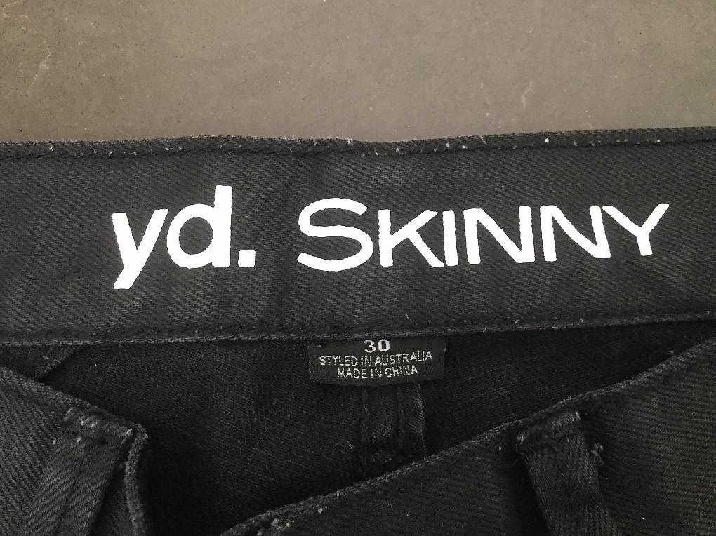 Jeans: yd. Skinny Jeans size 30 – Usato da Dällikon venduto da Martisw7