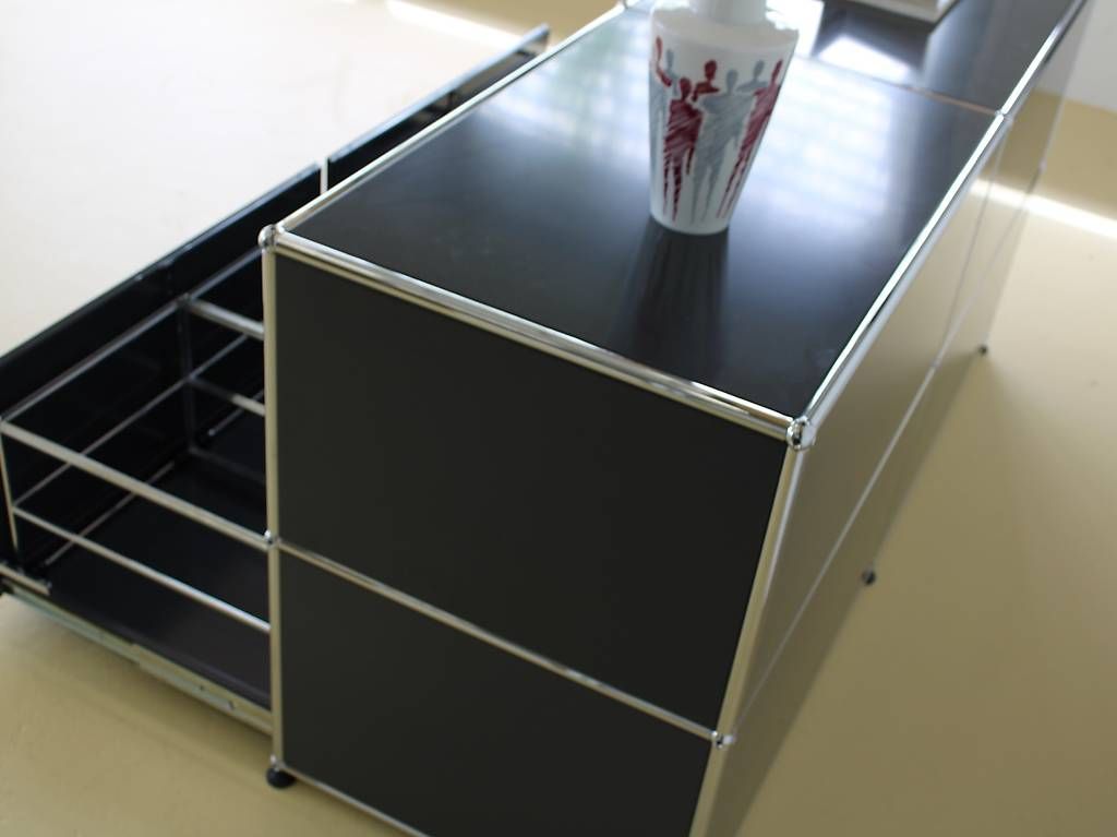USM Scaffali: USM Haller Sideboard in Anthrazitgrau – Usato da Meinisberg venduto da atelier_TILIJA 5