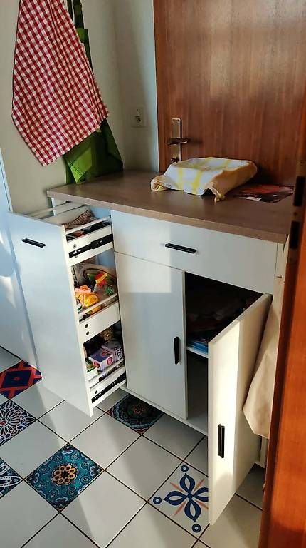 Cucine complete: Praktisch Küchenwagen, Unbenutzt – Usato da Basel venduto da Gijione