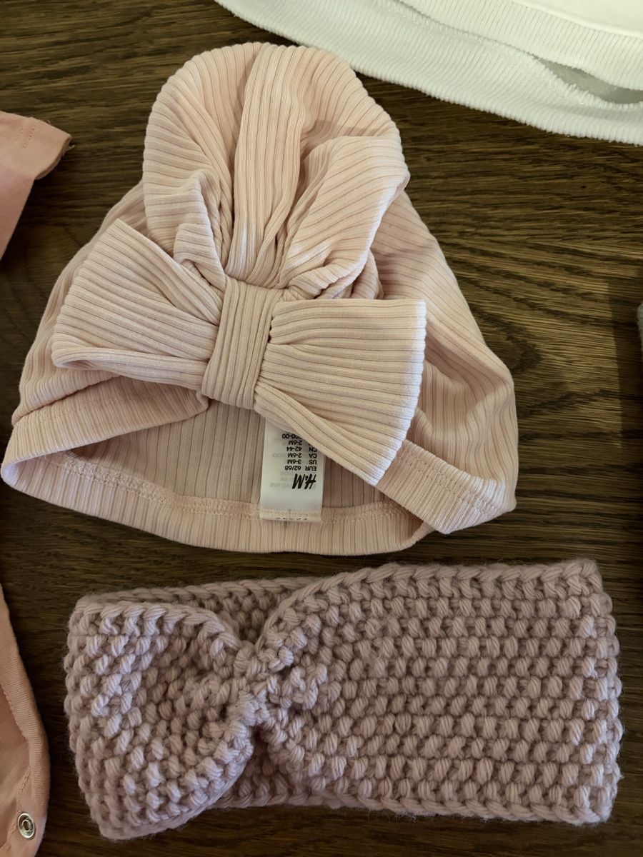 Lotti & Set di vestiti: Pyjama hiver et bonnets, bandeau  – Nuovo (secondo la descrizione) da Lutry venduto da elm_sf88 1