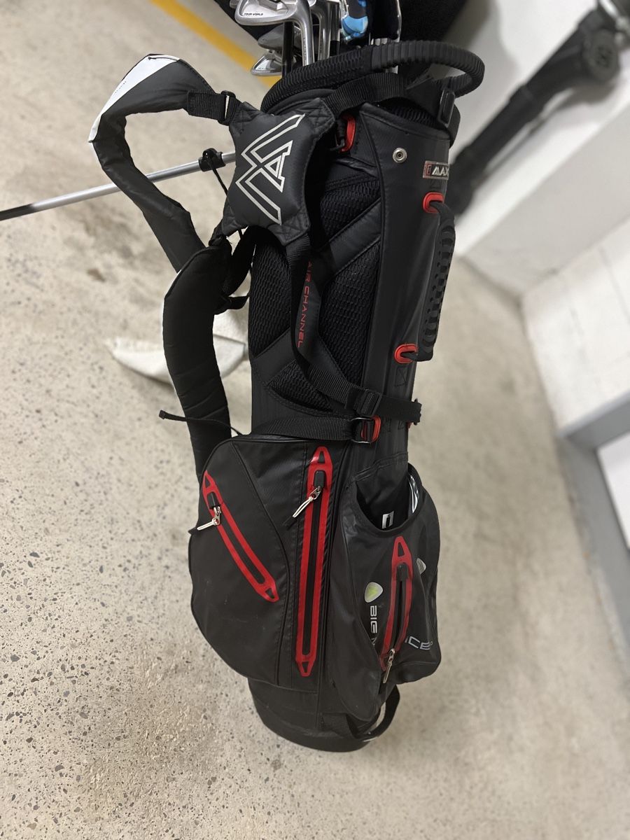 Borse: Golfbag BIG MAX Aqua ice 2.0 schwarz/rot – Usato da Nürensdorf venduto da romano_a 1