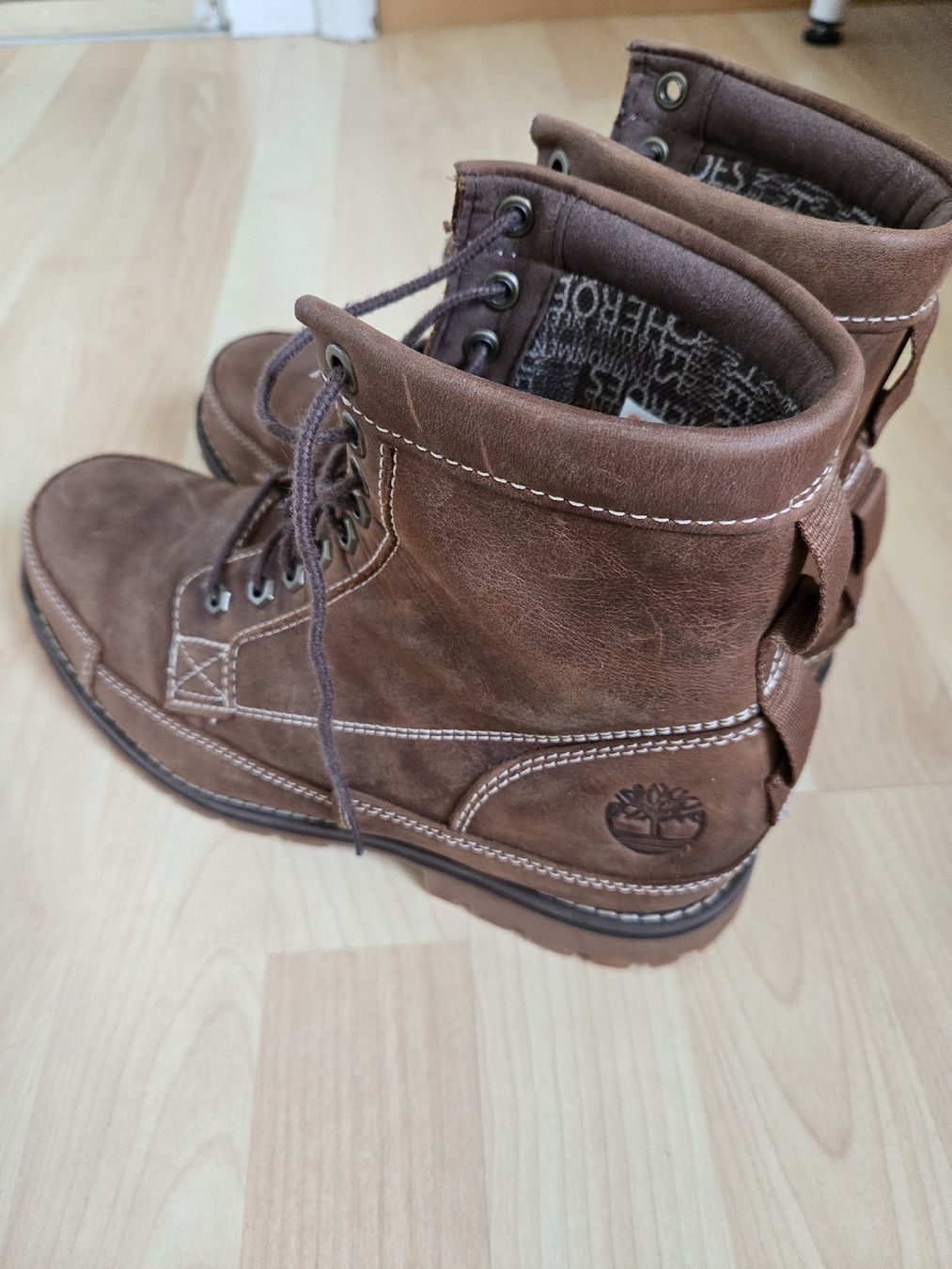 Timberland Scarpe da uomo: Chaussures Timberland 43 comme neuve – Nuovo (secondo la descrizione) da La Chaux-de-Fonds venduto da tuoro25 2