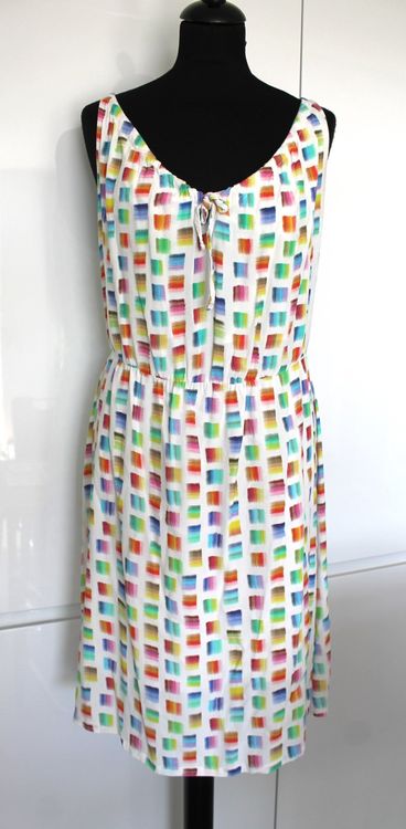 Robe D'été Desigual Taille 40 - Courte Et Sans Manches En Coton Blanc - Occasion En Très Bon état