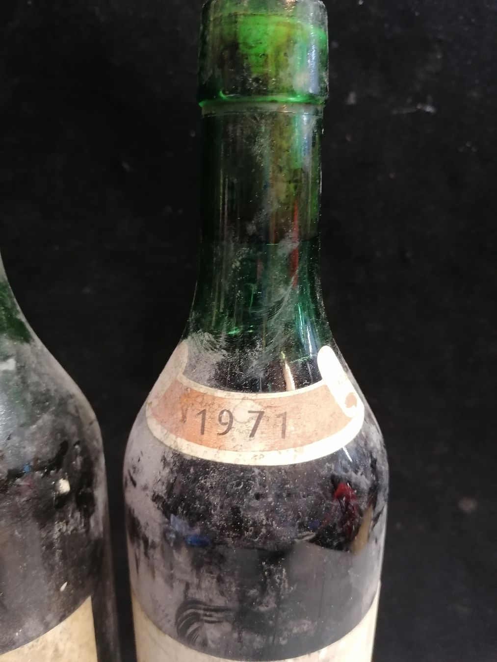 Spiritueux: 2 BOUTEILLES CRÊT DESSOUS CLOS DU CRÊT 1971 – Neuf (Voir description) à Genève par Leboucheoreilles 1