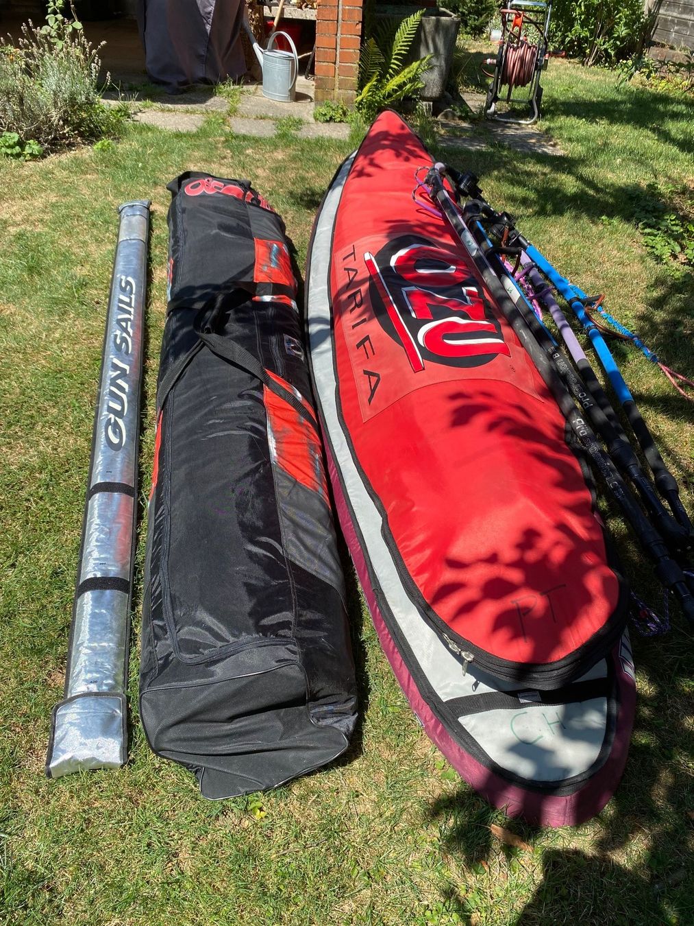 Surfboards & Schwimmbrette: Windsurf-Komplettset inkl. Zubehör – Gebraucht aus Dietlikon von hudeee1