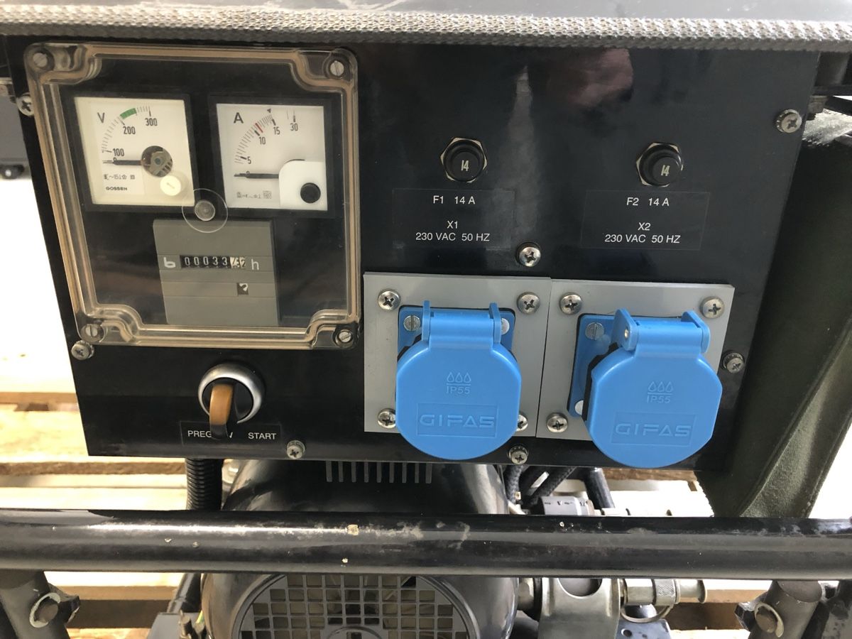 Generatori di corrente: Generator Notstrom Diesel 230V Schallschutz – Nuovo (secondo la descrizione) da Schindellegi venduto da mts8835 1