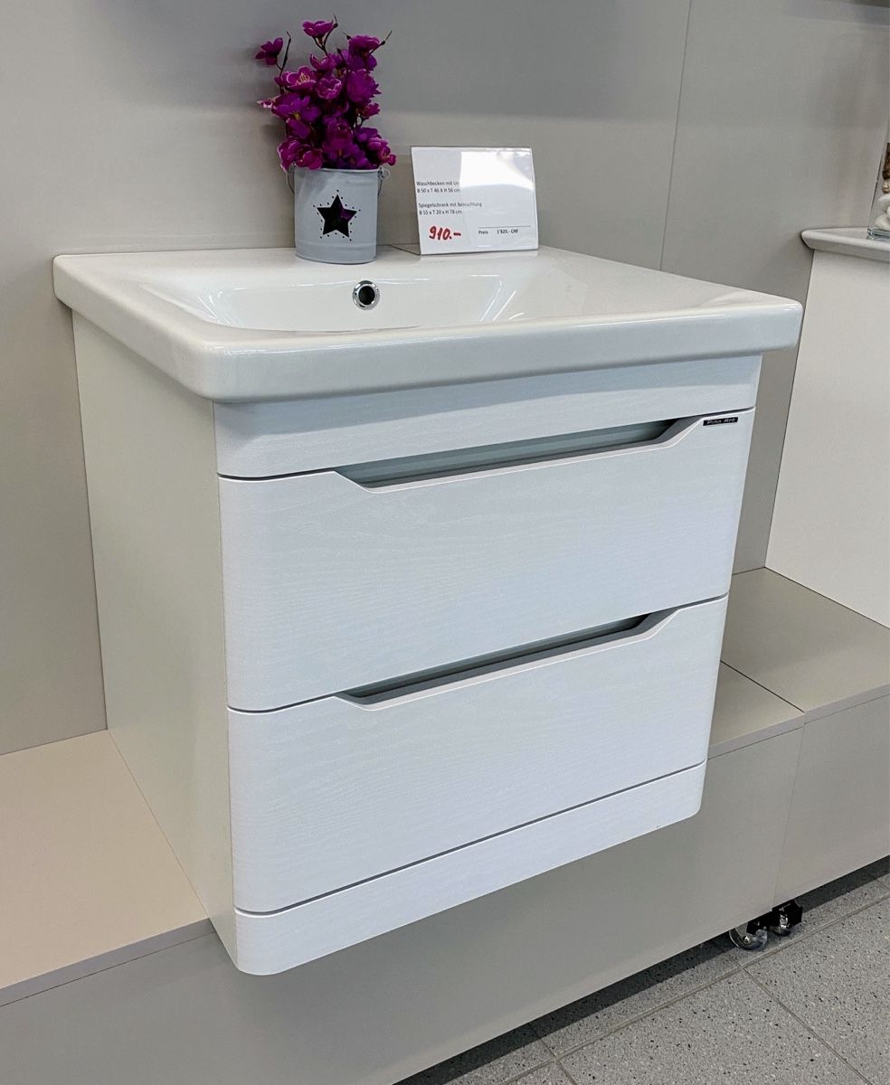 Mobili per bagno: Neues Badmöbel-Set mit Spiegelschrank – Nuovo (secondo la descrizione) da Root venduto da Lavaline 2