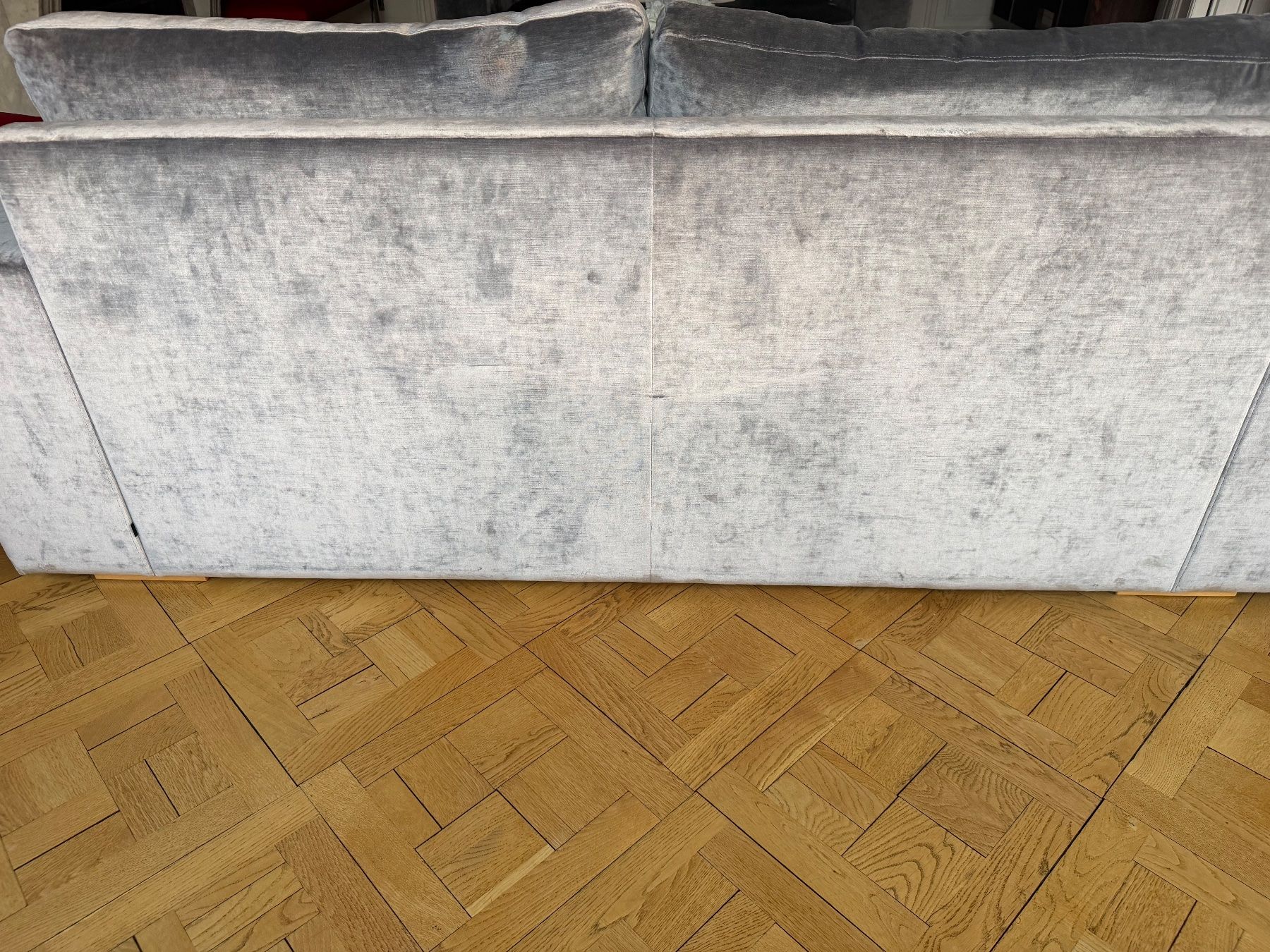 Divani: 2 canapés identiques gris – Usato da Genève venduto da car_58k6 2
