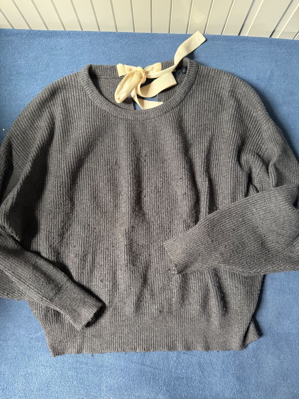 Zara Maglioni & Felpe: Zara Strickpullover Grau mit Schleife – Usato da Altendorf venduto da am9j_nt