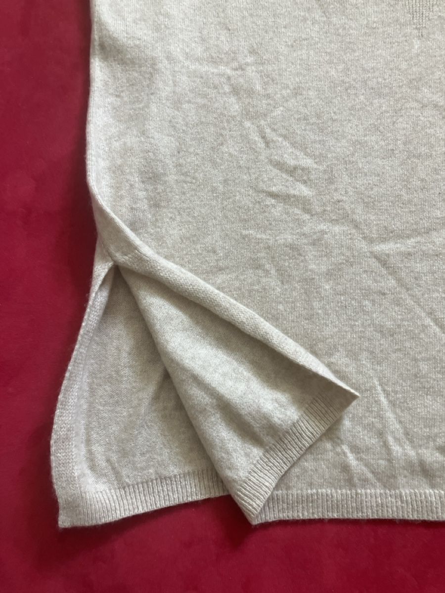 Pullover & Sweatshirts: Pullover Les Cocottes Givrees 100% Kaschmir Beige Grösse M – Gebraucht aus Muralto von jac_hkz5 4