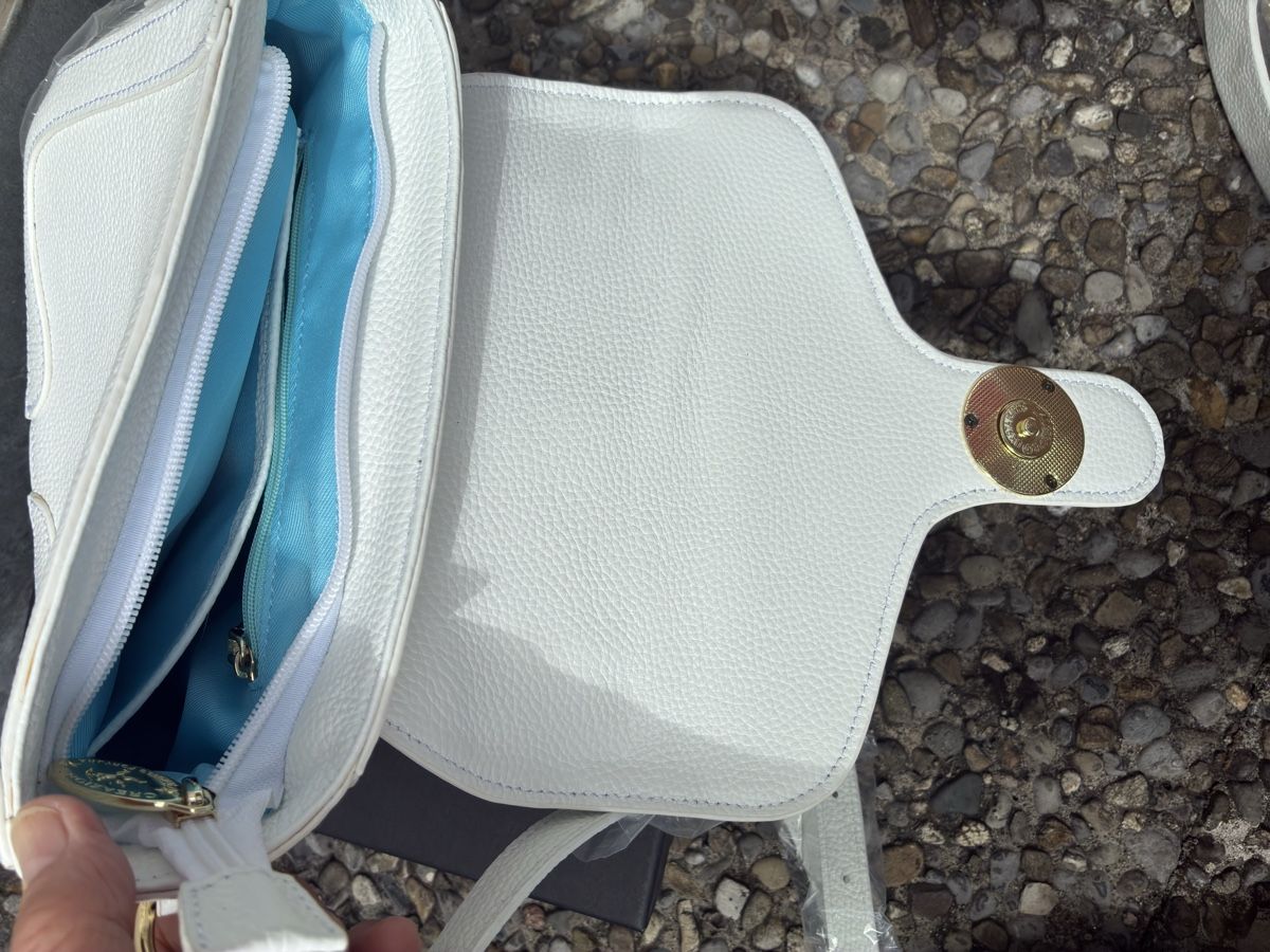 Borse da donna: Lederhandtasche  – Nuovo e nell'imballaggio originale da Emmenbrücke venduto da cadixchip 1