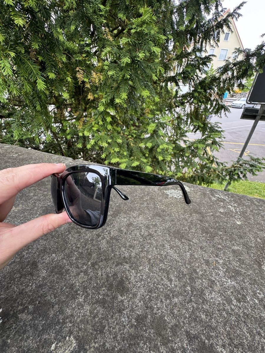 H&M Occhiali & Lenti: H&M Cat Eye Sunglasses Black Y2K – Usato da Effretikon venduto da rus_2l2p 3