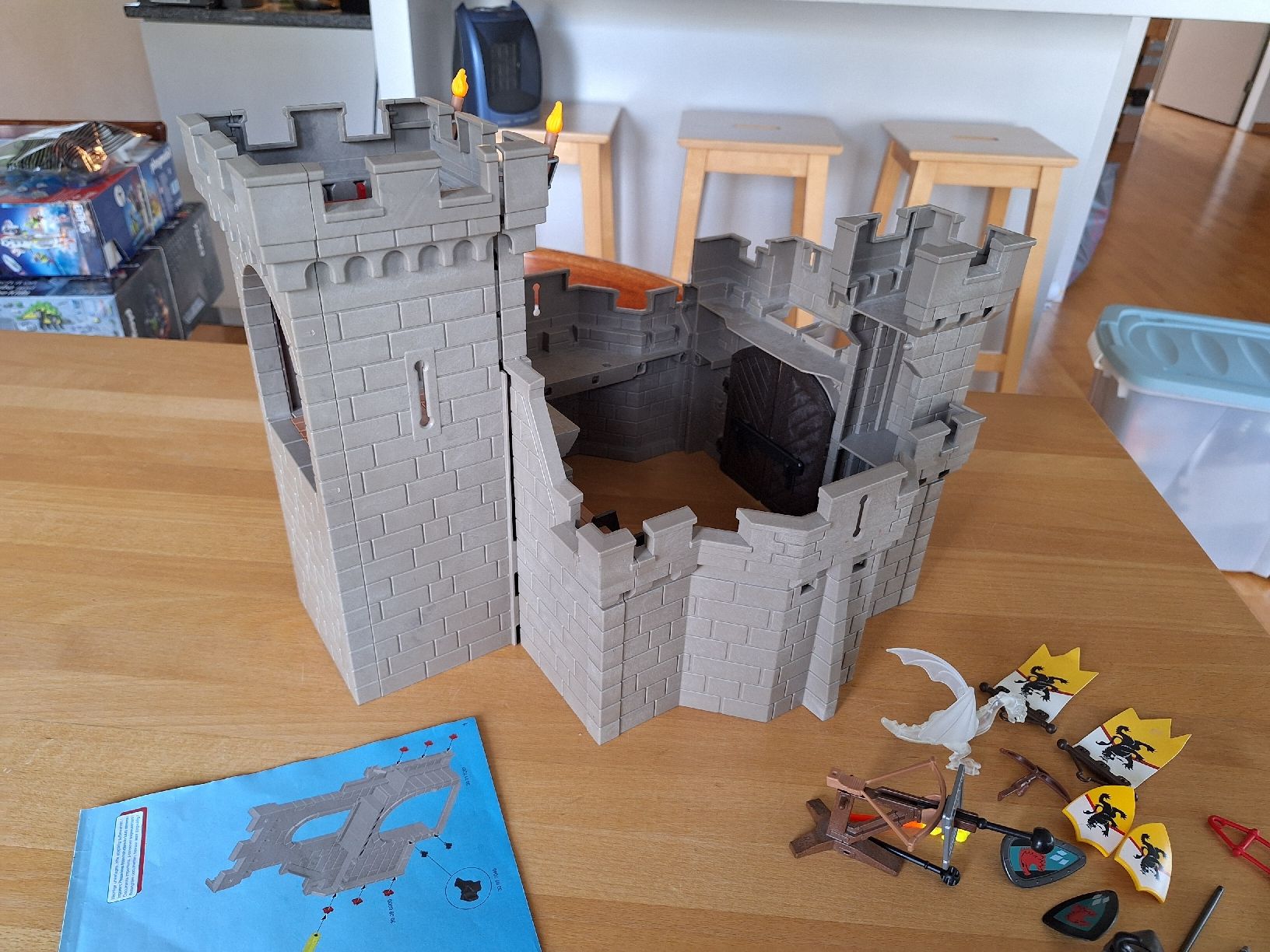 Playmobil Giocattoli: Ritterburg von Playmobil – Usato da Bülach venduto da ML001 1