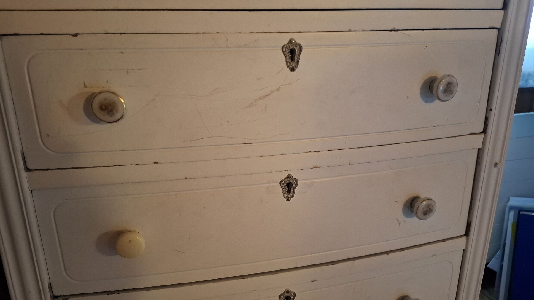 Kommoden: Shabby chic Kommode 60er Jahre – Gebraucht aus Ebnat-Kappel von Aibur 2